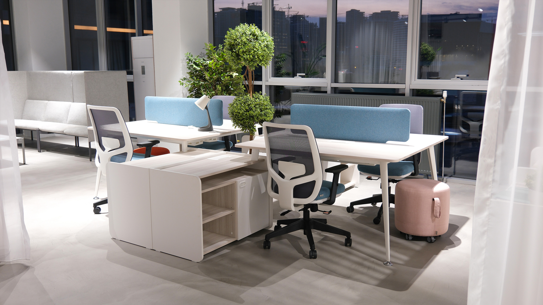 المديرون التنفيذيون يدعون الموظفين للعودة إلى المكتب